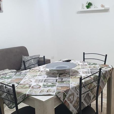 Appartamento Dimora Di Giada Brindisi Esterno foto