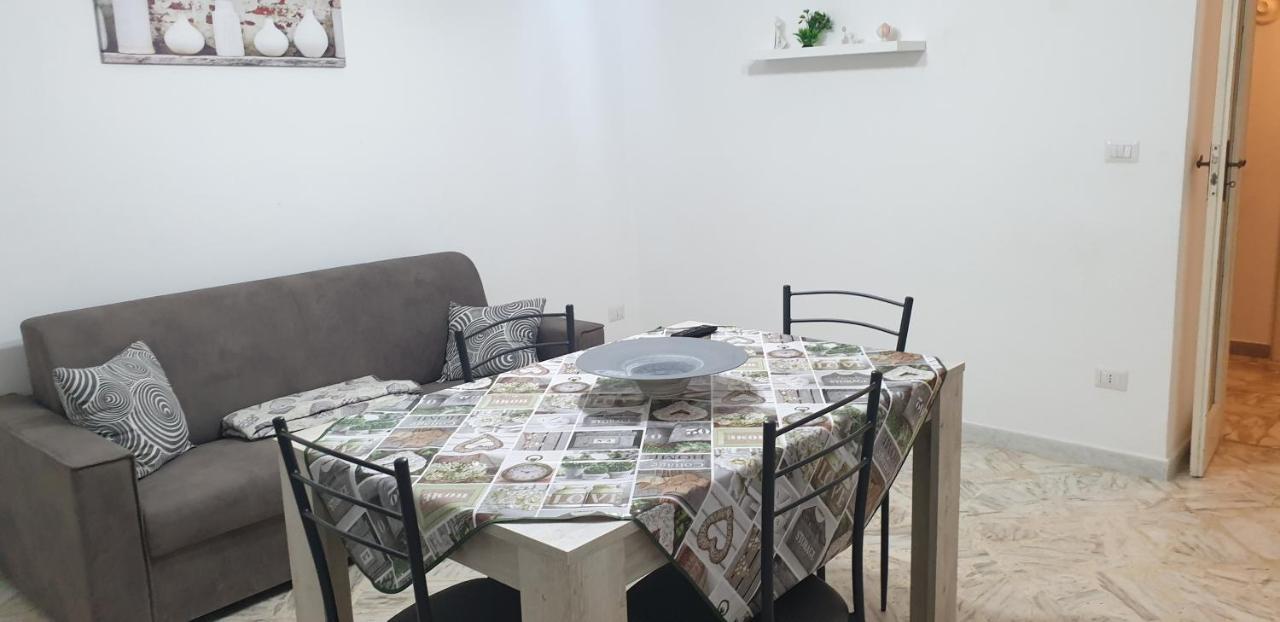 Appartamento Dimora Di Giada Brindisi Esterno foto